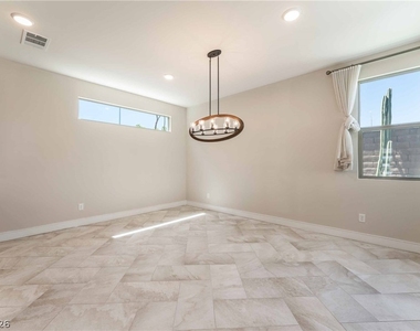 6933 Whisper Canyon Place - Photo Thumbnail 9