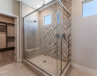 6933 Whisper Canyon Place - Photo Thumbnail 24