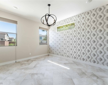 6933 Whisper Canyon Place - Photo Thumbnail 10