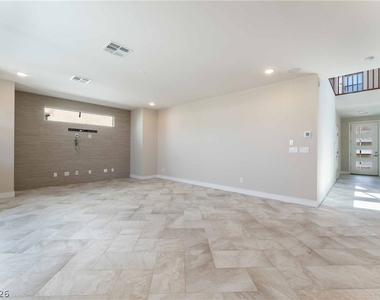 6933 Whisper Canyon Place - Photo Thumbnail 2