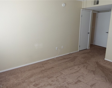 3131 Key Largo Drive - Photo Thumbnail 21