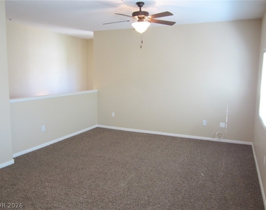 7701 W Robindale Road - Photo Thumbnail 6