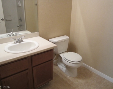 7701 W Robindale Road - Photo Thumbnail 12