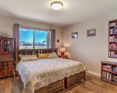 4763 E Beacon Ridge Drive - Photo Thumbnail 8