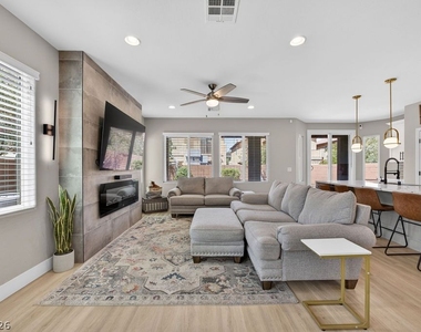 10660 Cumberland Creek Avenue - Photo Thumbnail 4