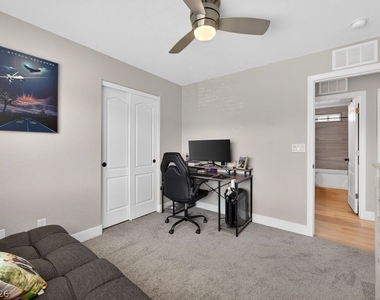 10660 Cumberland Creek Avenue - Photo Thumbnail 30