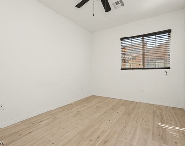 11368 Belmont Lake Drive - Photo Thumbnail 20
