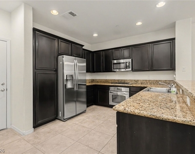11368 Belmont Lake Drive - Photo Thumbnail 4
