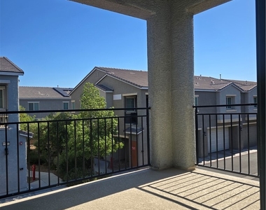 2861 Sunflower Days Avenue - Photo Thumbnail 7