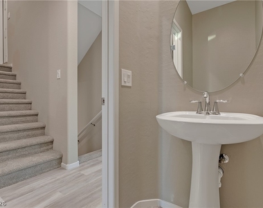 41 Lomita Heights Drive - Photo Thumbnail 28