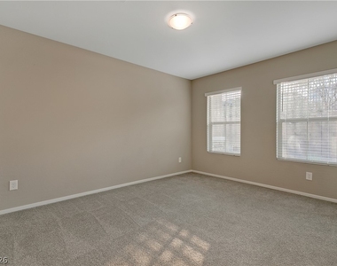 41 Lomita Heights Drive - Photo Thumbnail 15