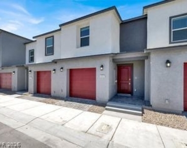 6061 Amaryllis Falls Street - Photo Thumbnail 14