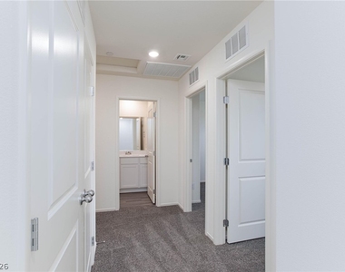 6061 Amaryllis Falls Street - Photo Thumbnail 7