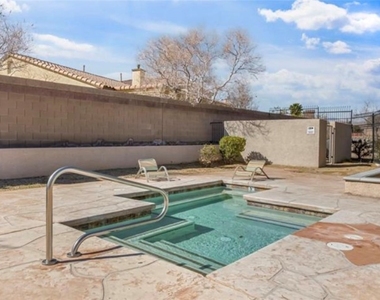 7701 W Robindale Road - Photo Thumbnail 41