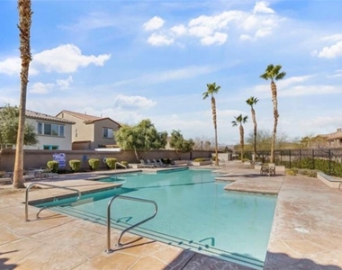 7701 W Robindale Road - Photo Thumbnail 42
