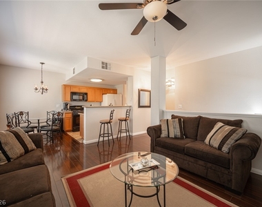 7701 W Robindale Road - Photo Thumbnail 6