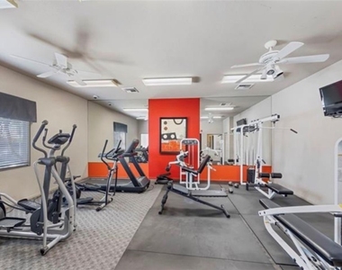 7701 W Robindale Road - Photo Thumbnail 40
