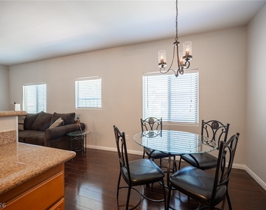 7701 W Robindale Road - Photo Thumbnail 10