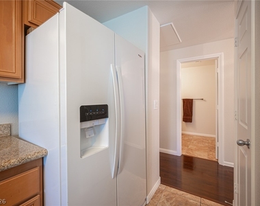 7701 W Robindale Road - Photo Thumbnail 17