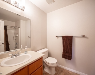 7701 W Robindale Road - Photo Thumbnail 21