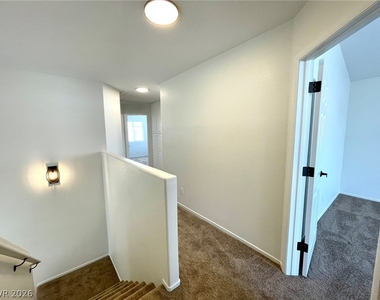 1326 Pine Terrace Court - Photo Thumbnail 22