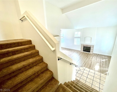 1326 Pine Terrace Court - Photo Thumbnail 21