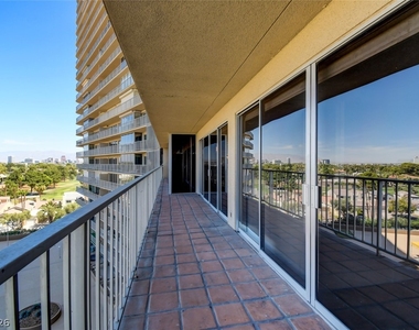 3111 Bel Air Drive - Photo Thumbnail 41