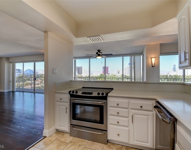 3111 Bel Air Drive - Photo Thumbnail 21