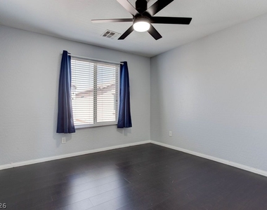 7724 Vibrant Thread Court - Photo Thumbnail 27