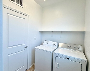6979 Painted Vista Court - Photo Thumbnail 55