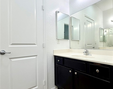 6979 Painted Vista Court - Photo Thumbnail 50
