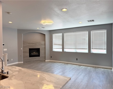 10329 Kalang Street - Photo Thumbnail 6