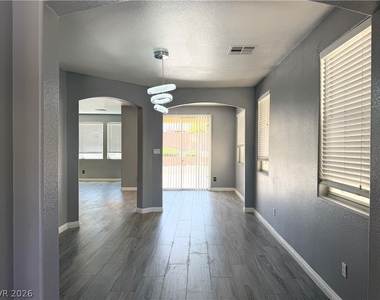 10329 Kalang Street - Photo Thumbnail 2