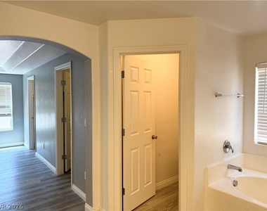 10329 Kalang Street - Photo Thumbnail 27