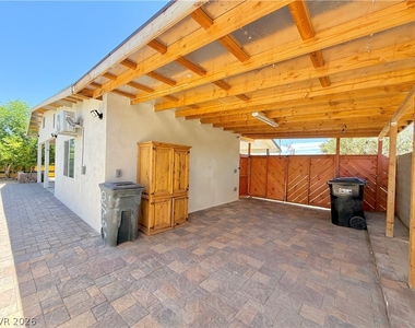 6144 Rosalita Avenue - Photo Thumbnail 21