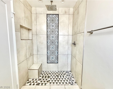 6144 Rosalita Avenue - Photo Thumbnail 16