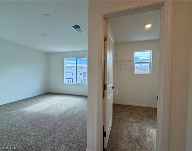 5824 Wisteria Walk Street - Photo Thumbnail 36