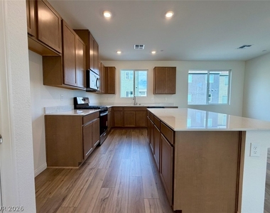 5824 Wisteria Walk Street - Photo Thumbnail 19