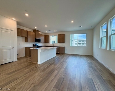 5824 Wisteria Walk Street - Photo Thumbnail 17