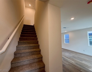 5824 Wisteria Walk Street - Photo Thumbnail 33