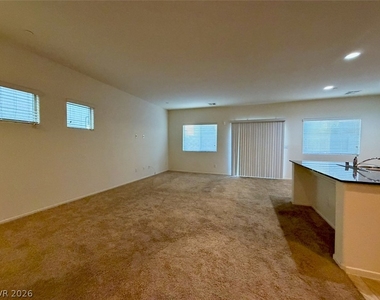 1141 Bobby Basin Avenue - Photo Thumbnail 7
