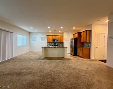 1141 Bobby Basin Avenue - Photo Thumbnail 8