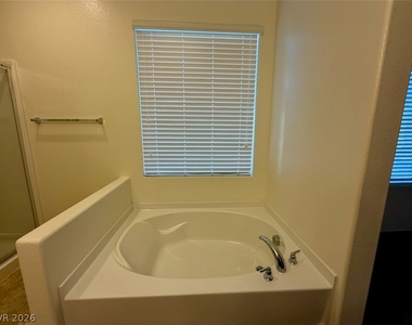 1141 Bobby Basin Avenue - Photo Thumbnail 34