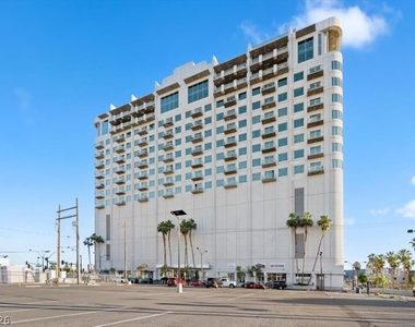 900 Las Vegas Boulevard - Photo Thumbnail 27