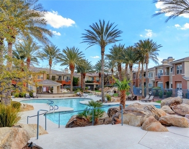 821 Titan Peak Place - Photo Thumbnail 41