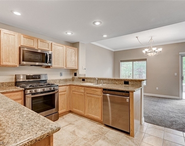 821 Titan Peak Place - Photo Thumbnail 13