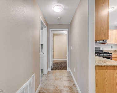 821 Titan Peak Place - Photo Thumbnail 17