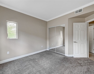821 Titan Peak Place - Photo Thumbnail 28