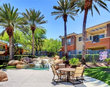 821 Titan Peak Place - Photo Thumbnail 38