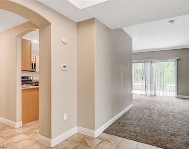 821 Titan Peak Place - Photo Thumbnail 2